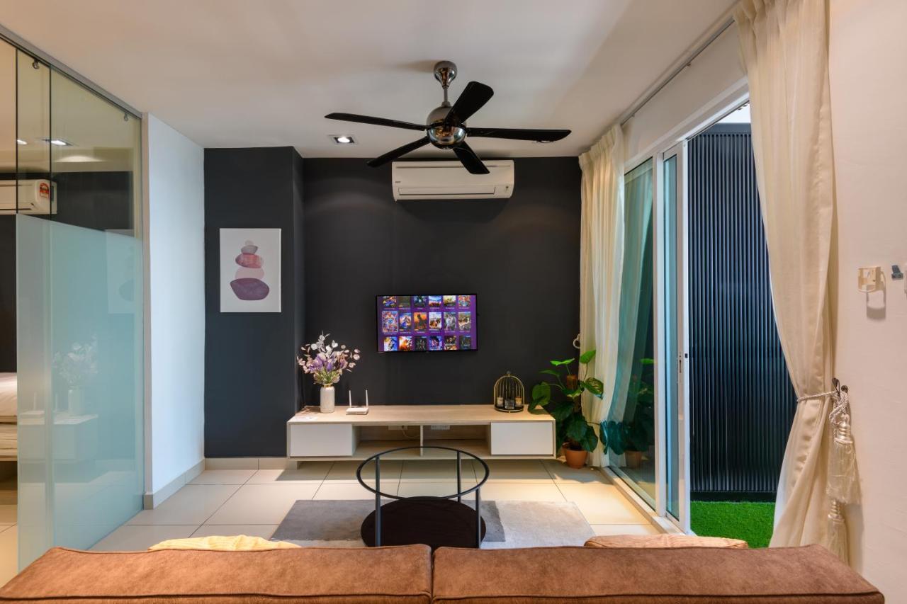 2R1B/Seaview Garden/1~8Pax/Gurney/Mansion One Apartment George Town Exterior foto