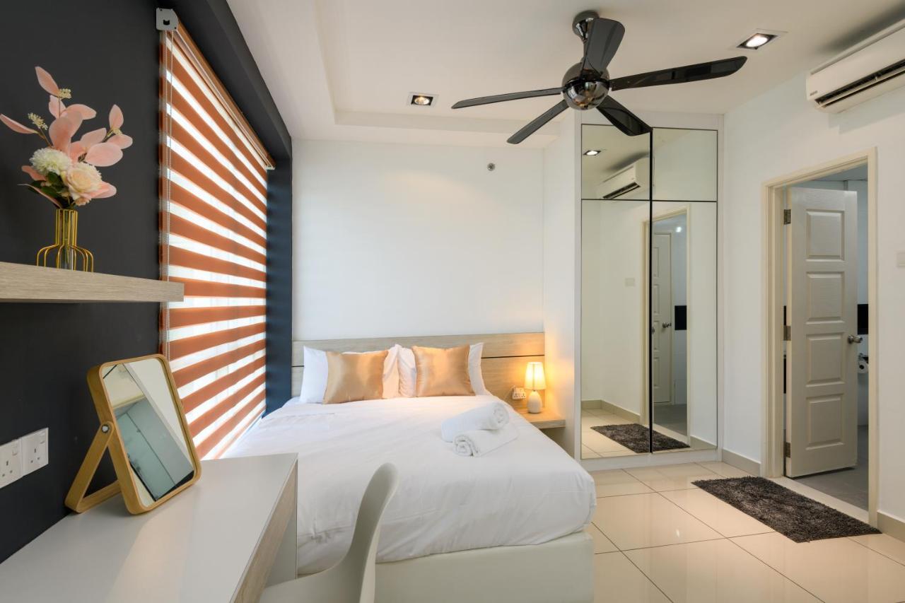 2R1B/Seaview Garden/1~8Pax/Gurney/Mansion One Apartment George Town Exterior foto